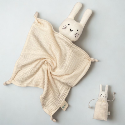 Doudou Lapin Plat : Douceur et Réconfort pour Bébé