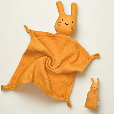 Doudou Lapin Plat : Douceur et Réconfort pour Bébé