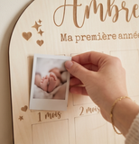 Support Photos "Ma Première Année" Personnalisé en Bois