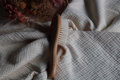 Brosse bébé en poils - Feuille - Roxane
