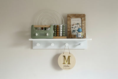 Plaque Lettre prénom en bois  – Décoration à suspendre pour chambre bébé