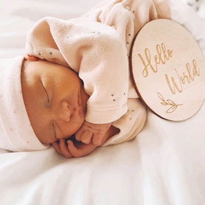 Cartes Étapes Bébé en Bois – Kit complet 32 souvenirs de naissance